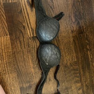 Gray lace sexy bra in excellent condition. Size 34a